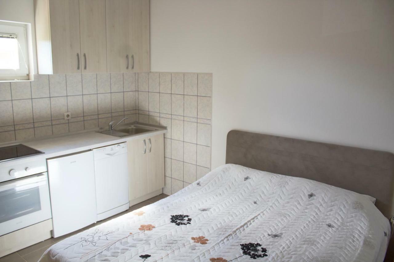 Apartment Angelina Требине Екстериор снимка