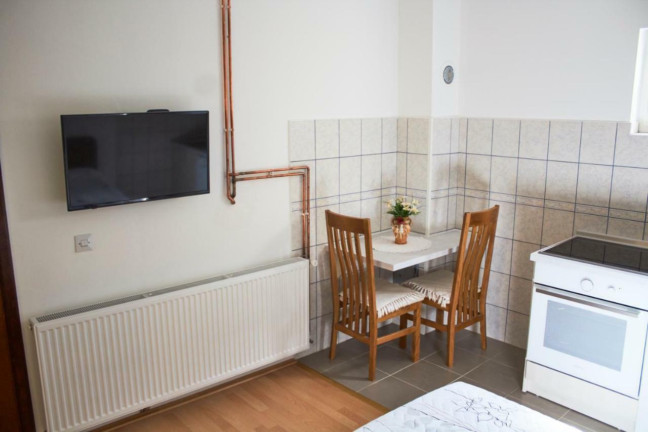Apartment Angelina Требине Екстериор снимка